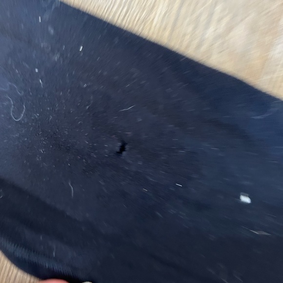 3 black lululemon leggings size 4 length 25 - Picture 6 of 7